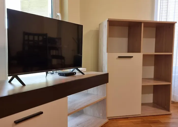 Apartamento Two Close To Center, *